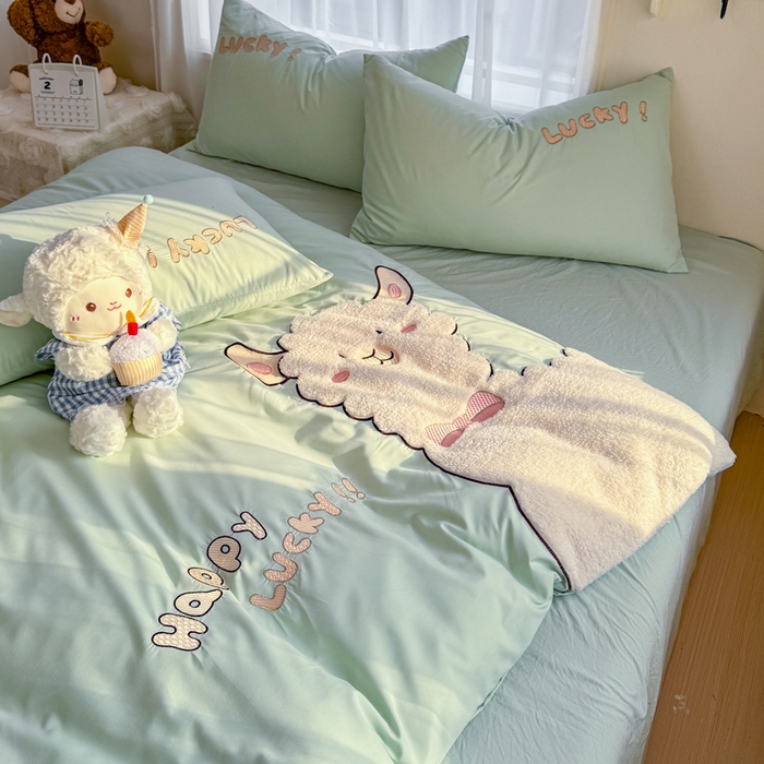 91家纺网 家纺一手货源 找家纺 橘子家 2026新款卡通绣花四件套 咩咩羊