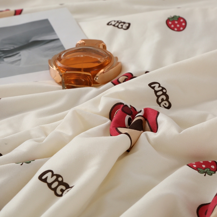 91家纺网 家纺一手货源 找家纺 薇玛仕 2026新款A类牛奶丝针织棉印花大豆夏凉被空调被儿童被 草莓熊