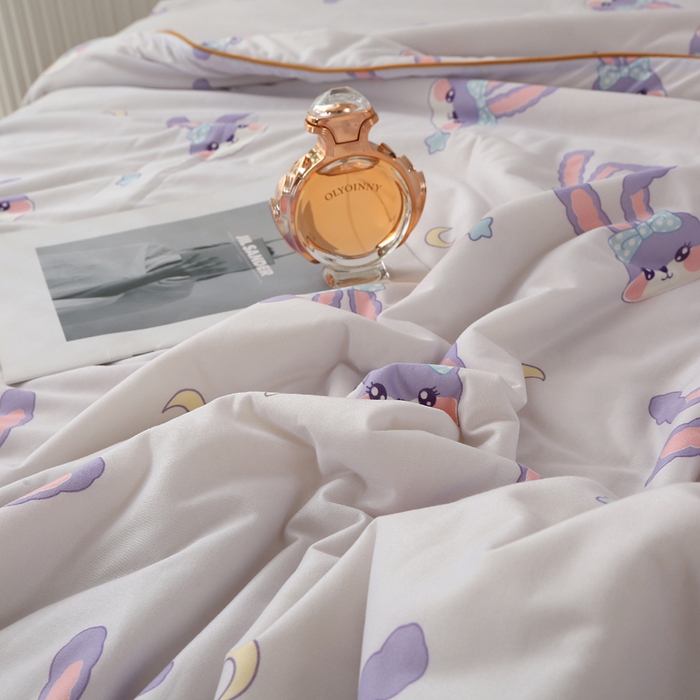 91家纺网 家纺一手货源 找家纺 薇玛仕 2026新款A类牛奶丝针织棉印花大豆夏凉被空调被儿童被 黛西兔