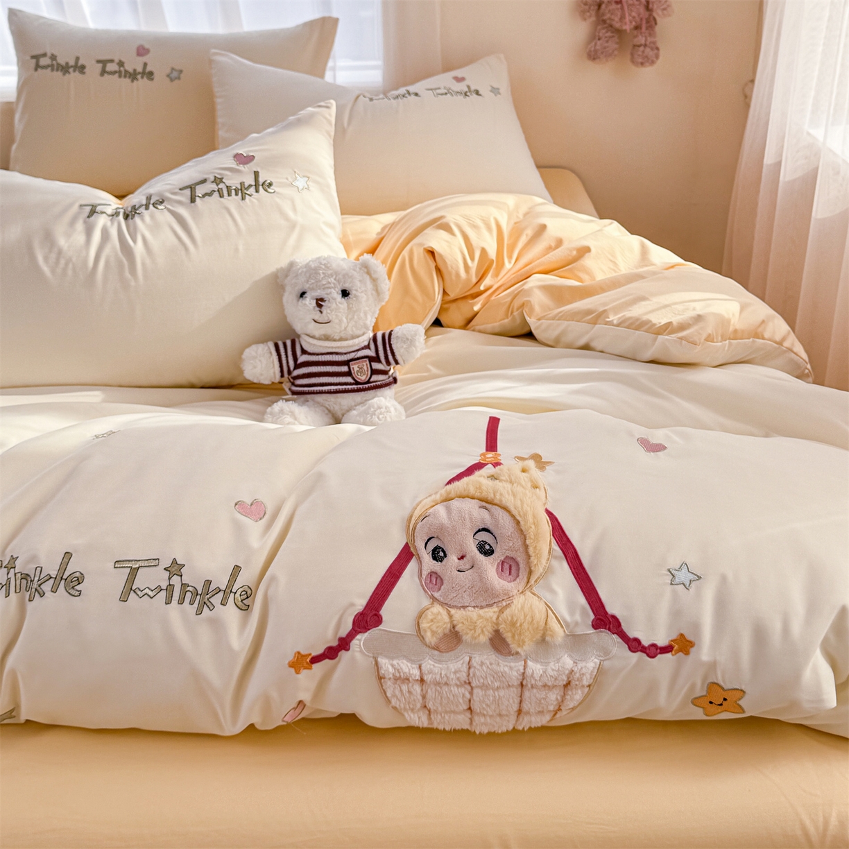 91家纺网 家纺一手货源 找家纺 橘子家 2026新款卡通绣花四件套 星星人