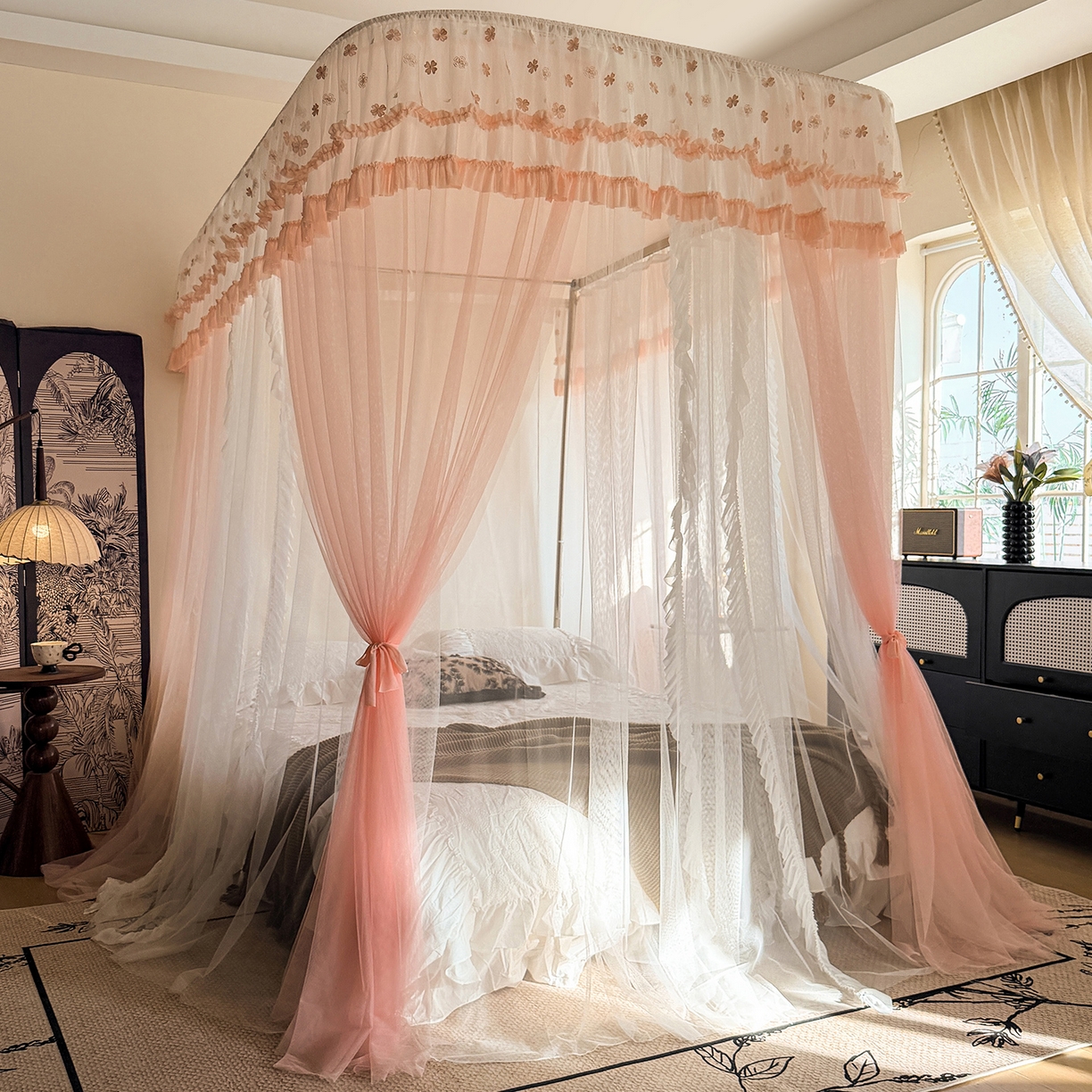 91家纺网 家纺一手货源 找家纺 都市缘蚊帐 2026新款900绣花轨道支架宫廷蚊帐1.5m 1.8m 900四叶草-玉色