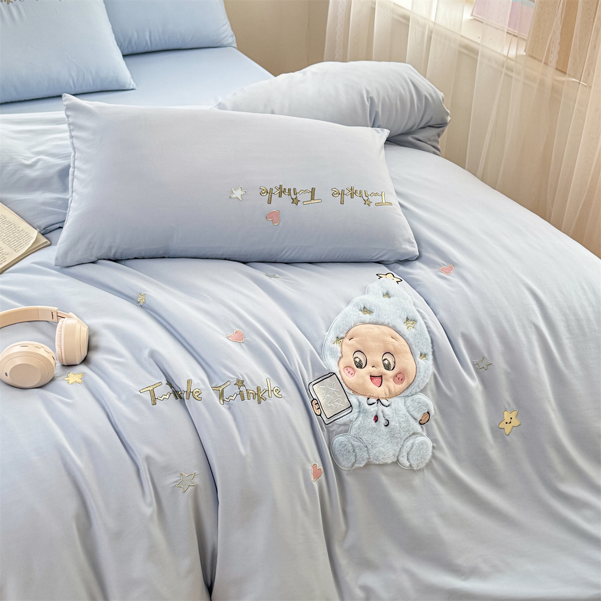 91家纺网 家纺一手货源 找家纺 橘子家 2026新款卡通绣花四件套 有钱花