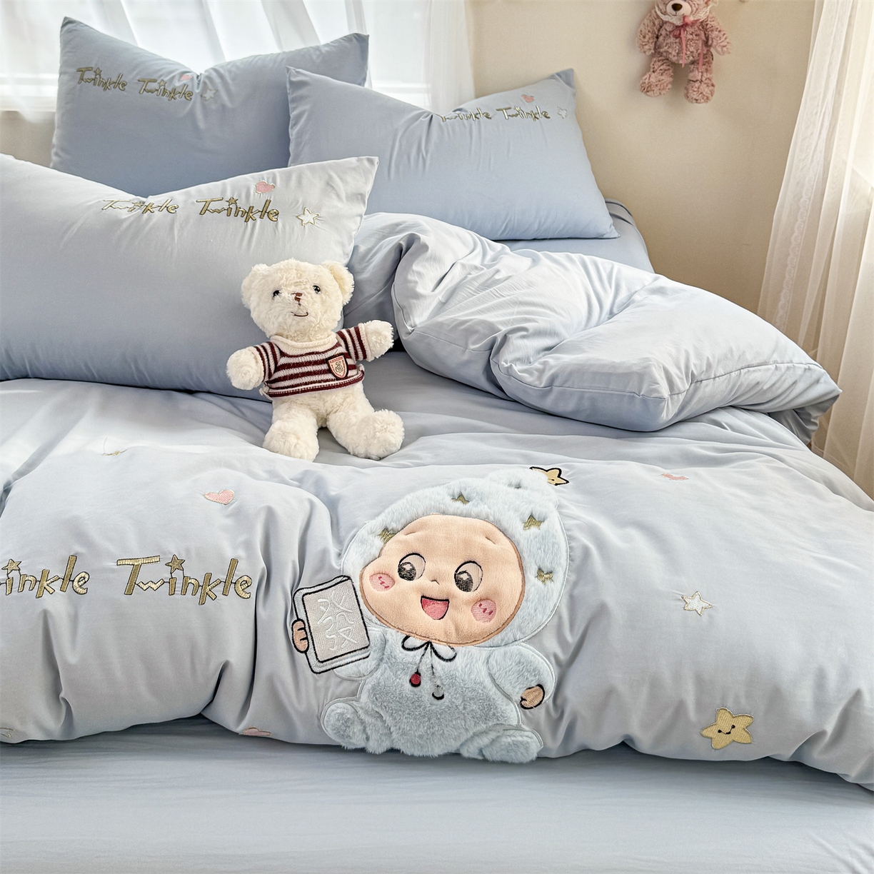 91家纺网 家纺一手货源 找家纺 橘子家 2026新款卡通绣花四件套 有钱花