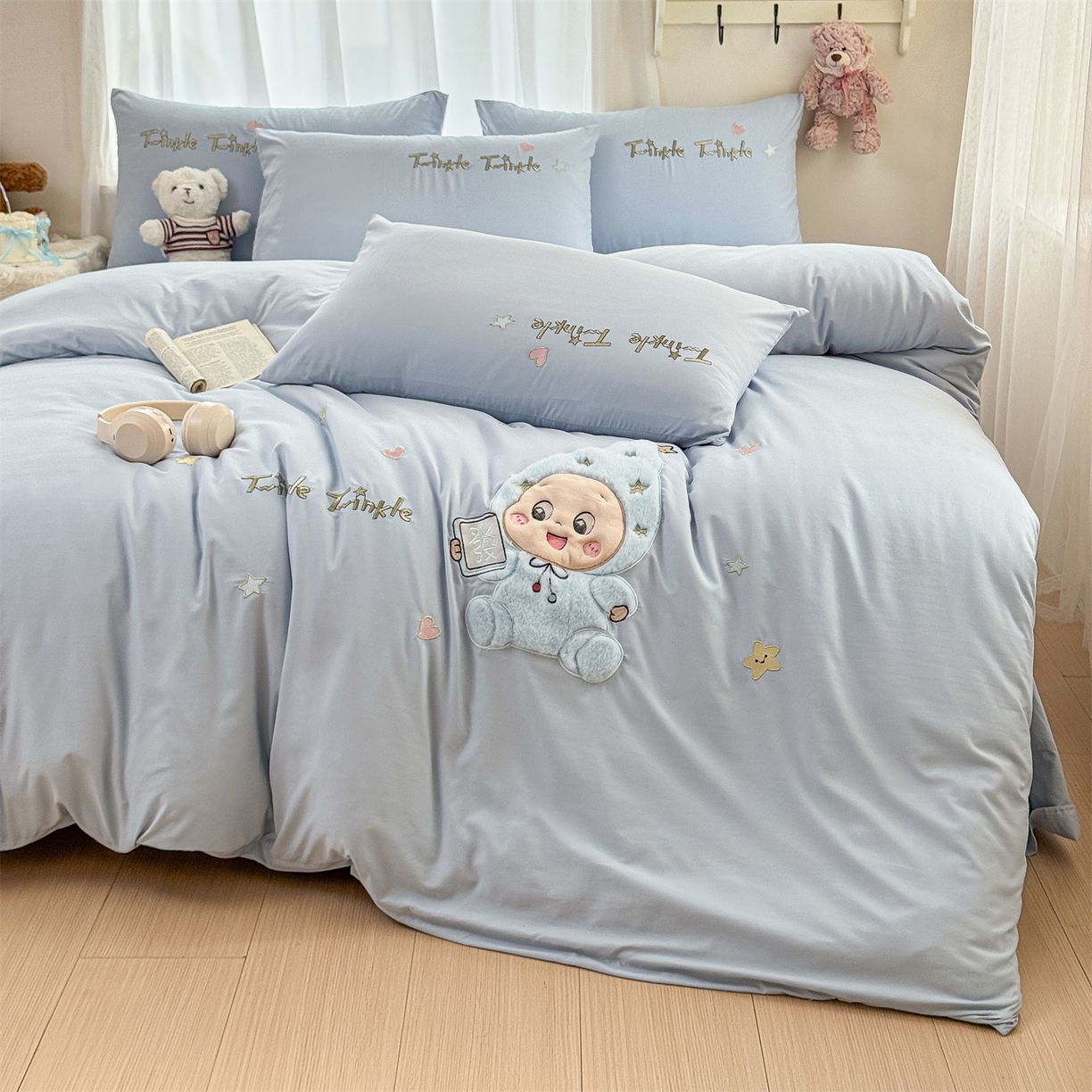 91家纺网 家纺一手货源 找家纺 橘子家 2026新款卡通绣花四件套 有钱花