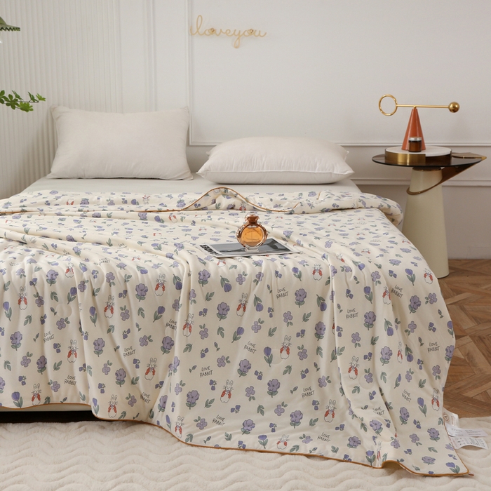 91家纺网 家纺一手货源 找家纺 薇玛仕 2026新款A类牛奶丝针织棉印花大豆夏凉被空调被儿童被 花间兔