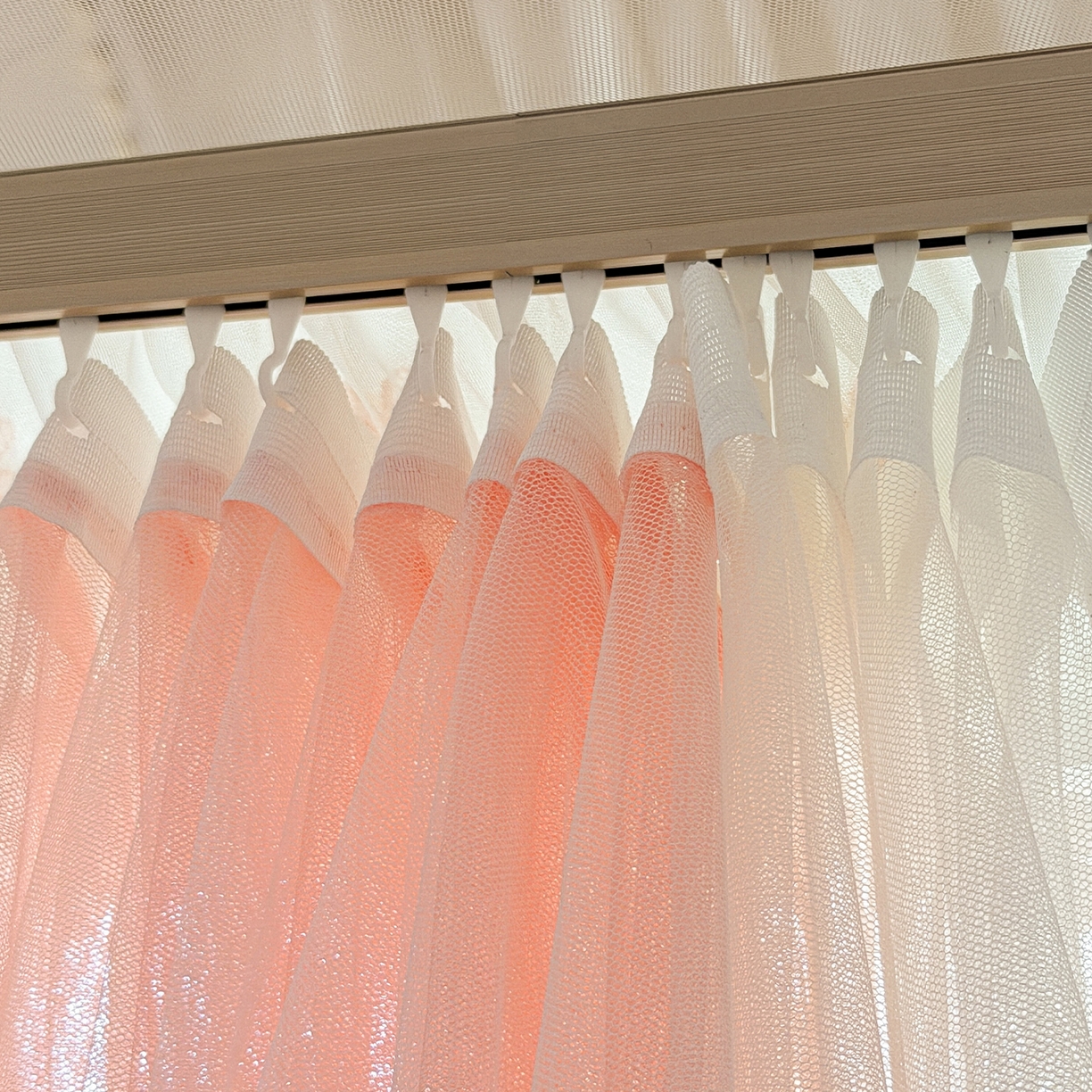 91家纺网 家纺一手货源 找家纺 都市缘蚊帐 2026新款900绣花轨道支架宫廷蚊帐1.5m 1.8m 900四叶草-玉色