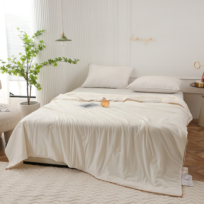 91家纺网 家纺一手货源 找家纺 薇玛仕 2026新款A类牛奶丝针织棉印花大豆夏凉被空调被儿童被 奶盖白