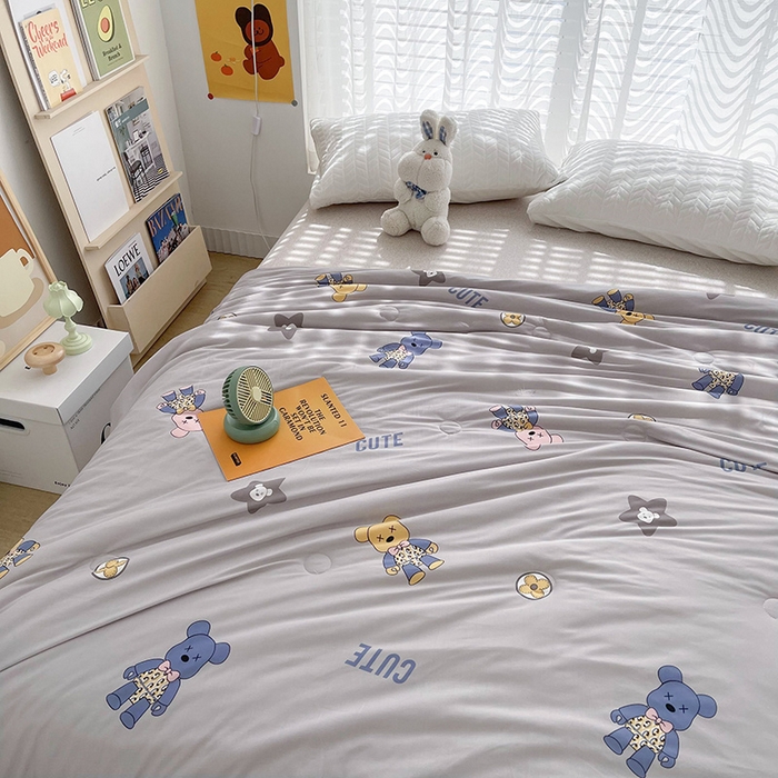 91家纺网 家纺一手货源 找家纺 薇玛仕 2026新款A类牛奶丝针织棉印花大豆夏凉被空调被儿童被 绅士熊