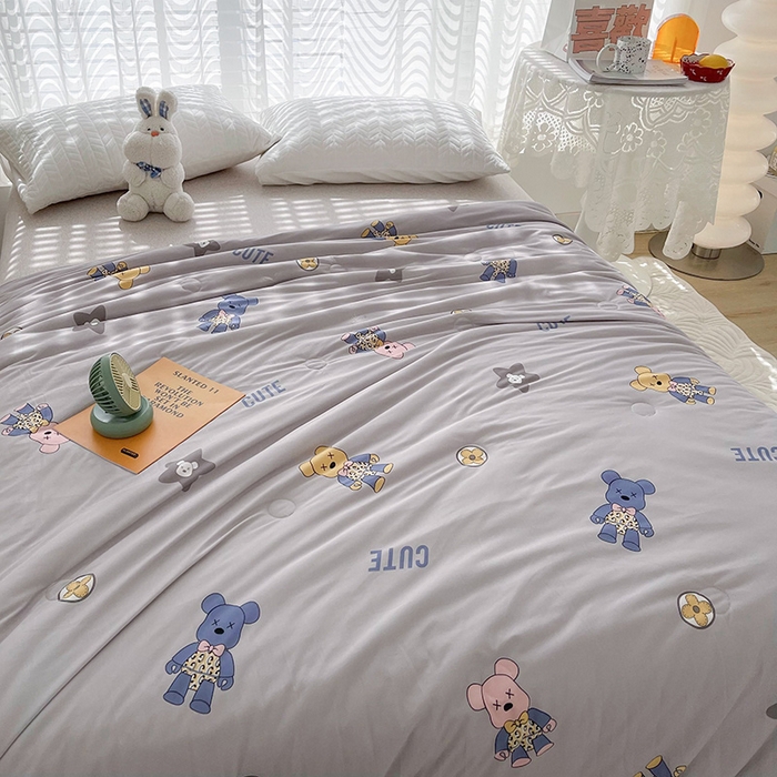 91家纺网 家纺一手货源 找家纺 薇玛仕 2026新款A类牛奶丝针织棉印花大豆夏凉被空调被儿童被 绅士熊