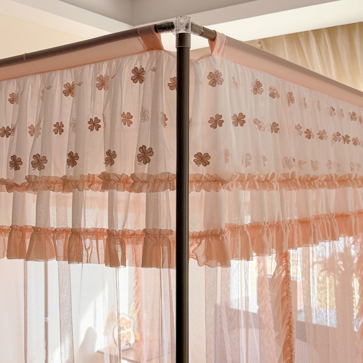 91家纺网 家纺一手货源 找家纺 都市缘蚊帐 2026年新款202四叶草绣花落地宫廷蚊帐1.5m 1.8m 202四叶草-玉色