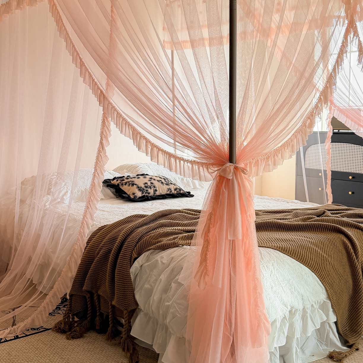 91家纺网 家纺一手货源 找家纺 都市缘蚊帐 2026年新款202四叶草绣花落地宫廷蚊帐1.5m 1.8m 202四叶草-玉色