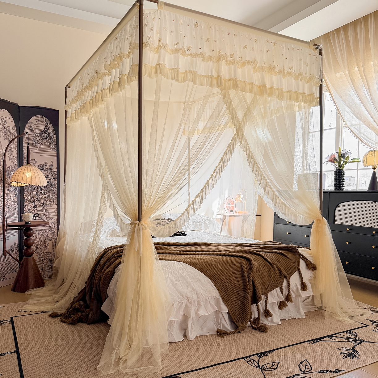 91家纺网 家纺一手货源 找家纺 都市缘蚊帐 2026年新款202四叶草绣花落地宫廷蚊帐1.5m 1.8m 202四叶草-米黄