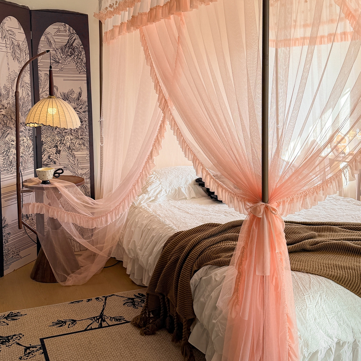 91家纺网 家纺一手货源 找家纺 都市缘蚊帐 2026年新款202四叶草绣花落地宫廷蚊帐1.5m 1.8m 202四叶草-玉色