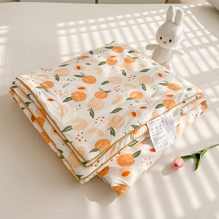 91家纺网 家纺一手货源 找家纺 薇玛仕 2026新款A类牛奶丝针织棉印花大豆夏凉被空调被儿童被 水蜜桃