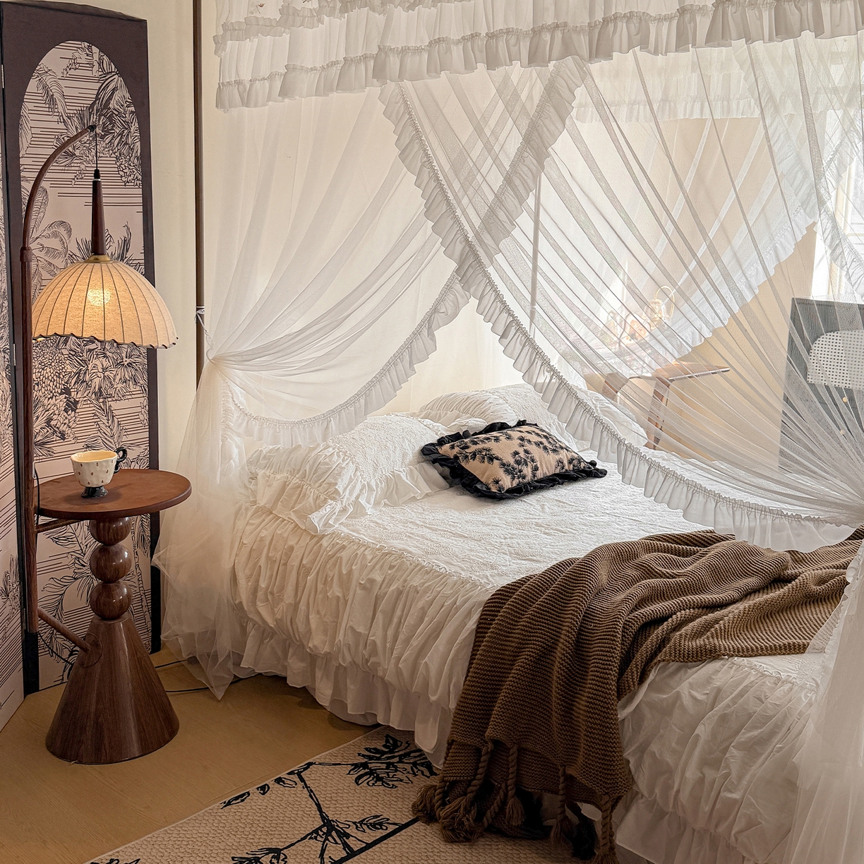 91家纺网 家纺一手货源 找家纺 都市缘蚊帐 2026年新款202四叶草绣花落地宫廷蚊帐1.5m 1.8m 202四叶草- 白色