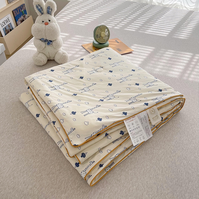 91家纺网 家纺一手货源 找家纺 薇玛仕 2026新款A类牛奶丝针织棉印花大豆夏凉被空调被儿童被 长颈鹿