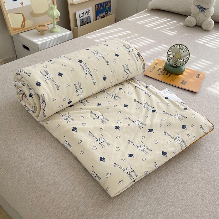 91家纺网 家纺一手货源 找家纺 薇玛仕 2026新款A类牛奶丝针织棉印花大豆夏凉被空调被儿童被 长颈鹿