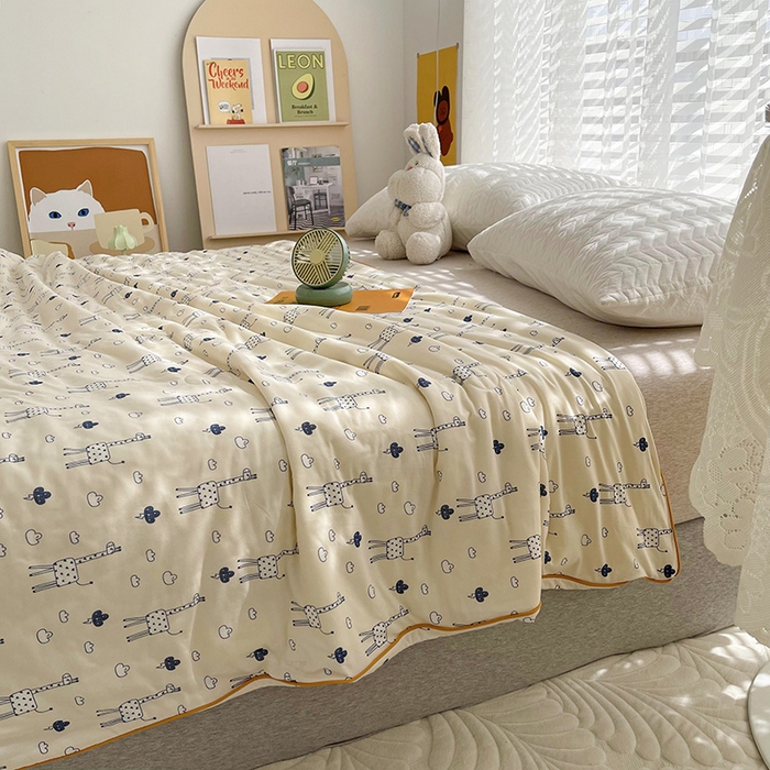 91家纺网 家纺一手货源 找家纺 薇玛仕 2026新款A类牛奶丝针织棉印花大豆夏凉被空调被儿童被 长颈鹿