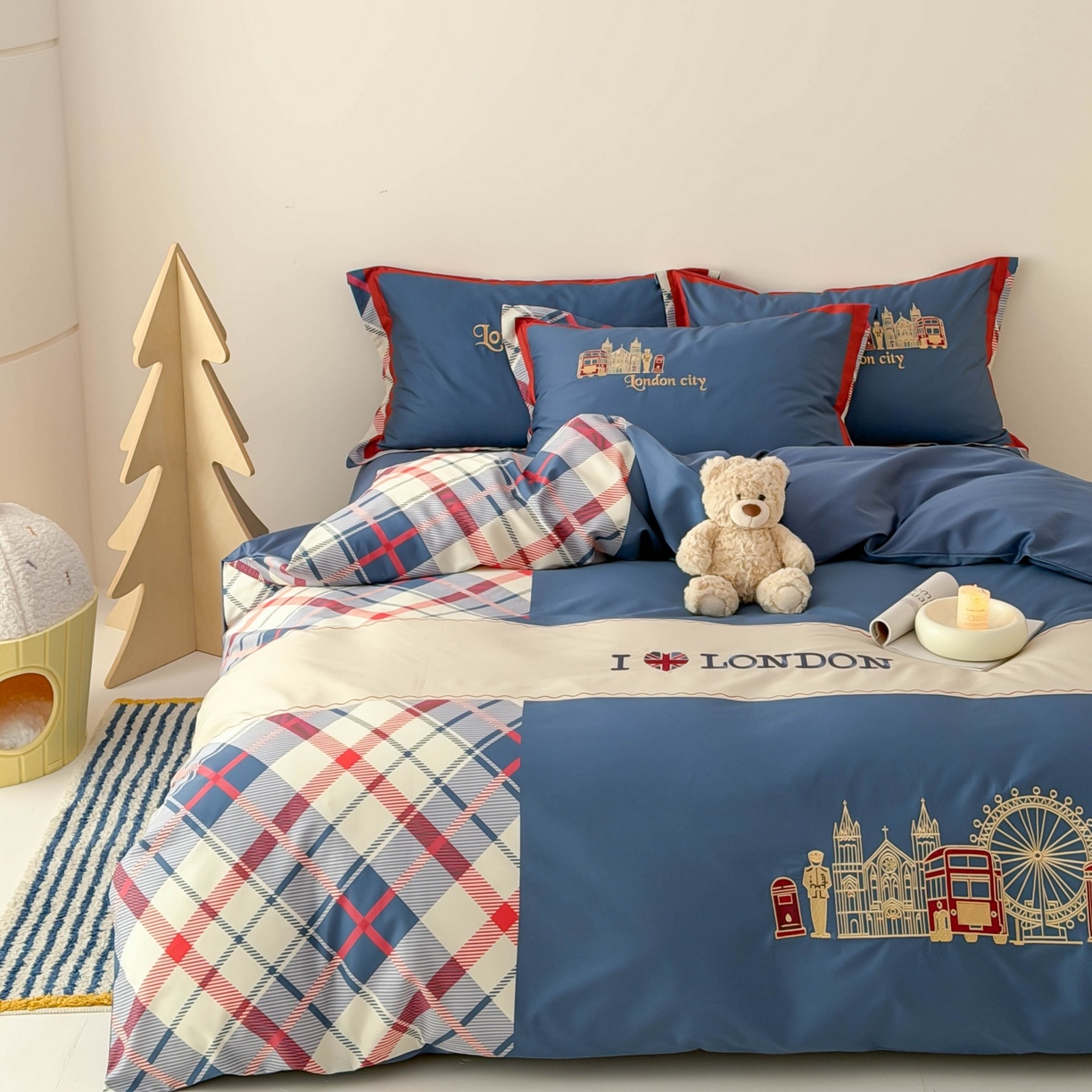 91家纺网 家纺一手货源 找家纺 （总）西西家居 2026春夏新款100S长绒棉纯棉数码印花绣花四件套-英伦蓝调