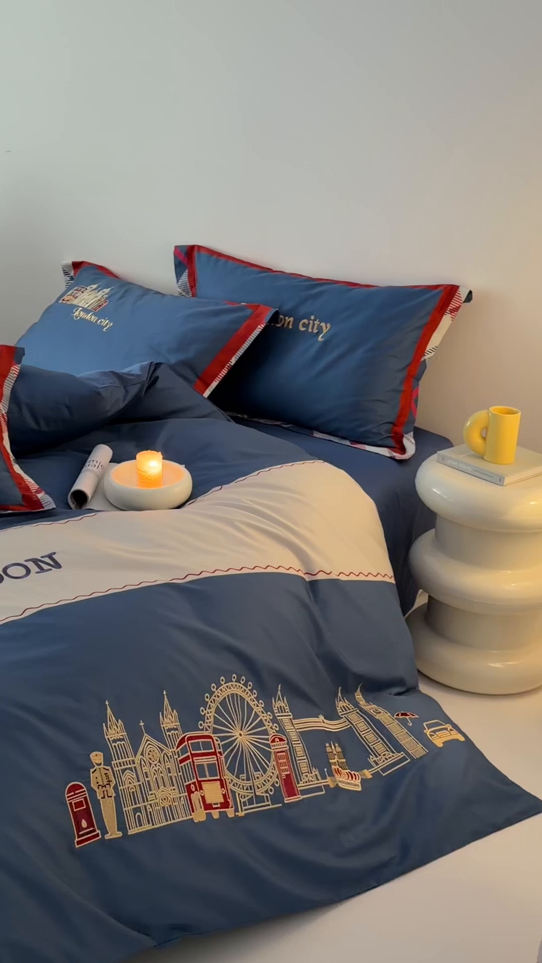 91家纺网 家纺一手货源 找家纺 （总）西西家居 2026春夏新款100S长绒棉纯棉数码印花绣花四件套-英伦蓝调