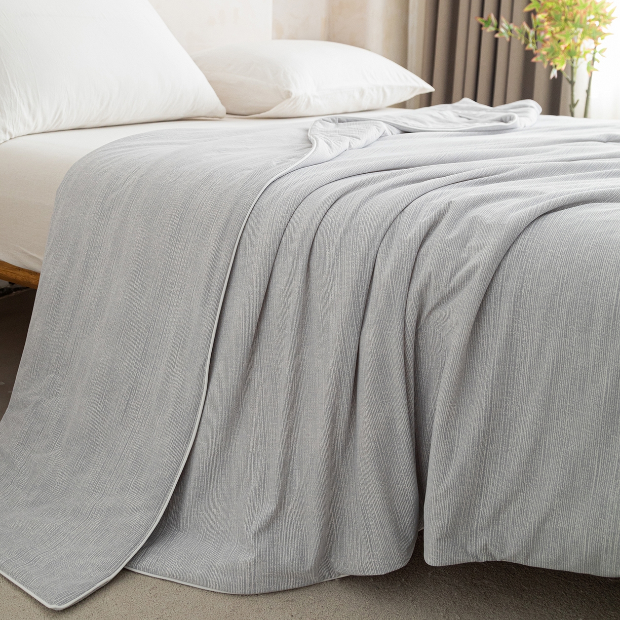 91家纺网 家纺一手货源 找家纺 亿莱鑫 2026春夏新款纯色高克重仿锦氨凉感夏被夏凉被空调被-扬帆起航 扬帆起航-灰