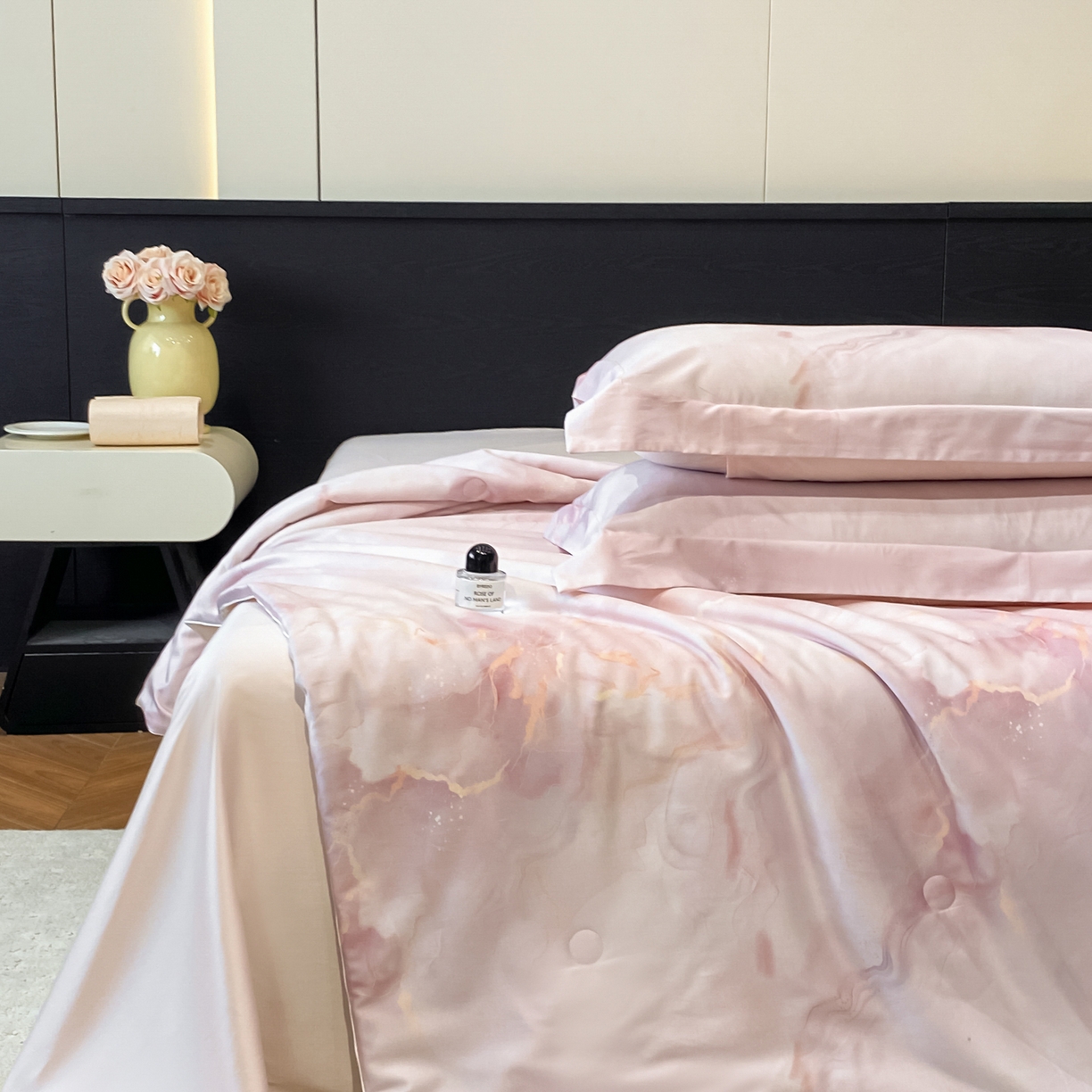 91家纺网 家纺一手货源 找家纺 新方向 2026新款数码印花天丝棉夏被四件套-如愿（控价 标准368元 加大388元） 如愿-山茶粉