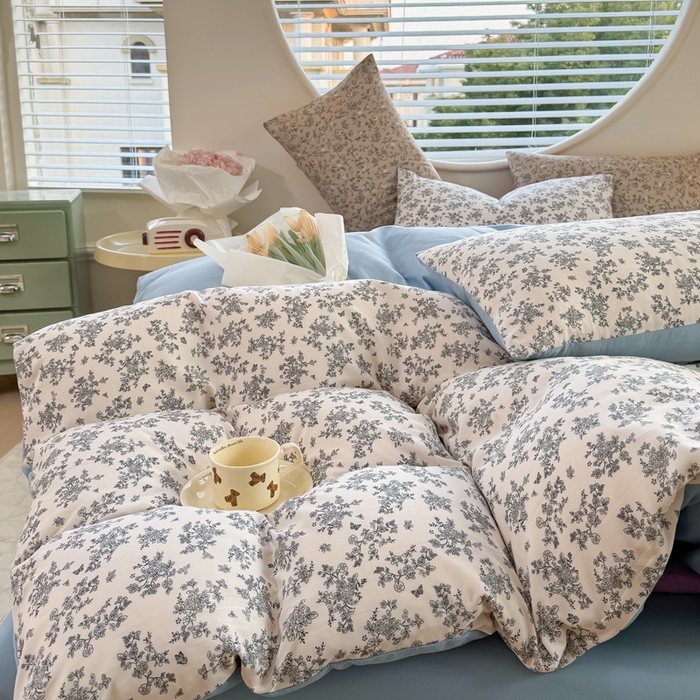 91家纺网 家纺一手货源 找家纺 爱多多家居 2026新款双层纱针织棉印花单被套 花丛灰