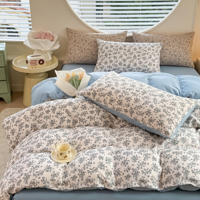 91家纺网 家纺一手货源 找家纺 爱多多家居 2026新款双层纱针织棉印花单被套 花丛灰