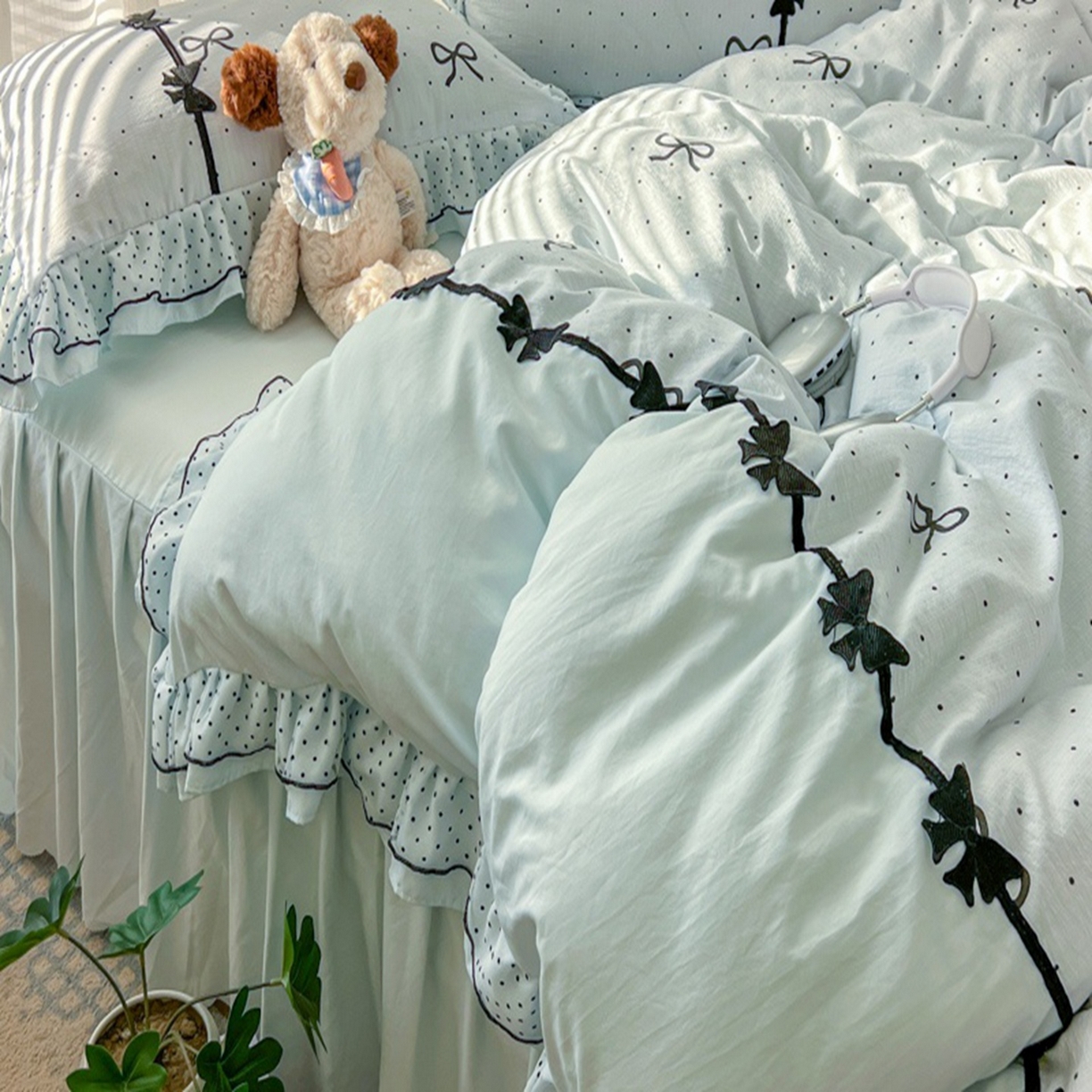 91家纺网 家纺一手货源 找家纺 （总）金盛皇朝家纺 2026新款皱皱纱双层纱水洗棉ins小清新蕾丝花边韩版床裙四件套