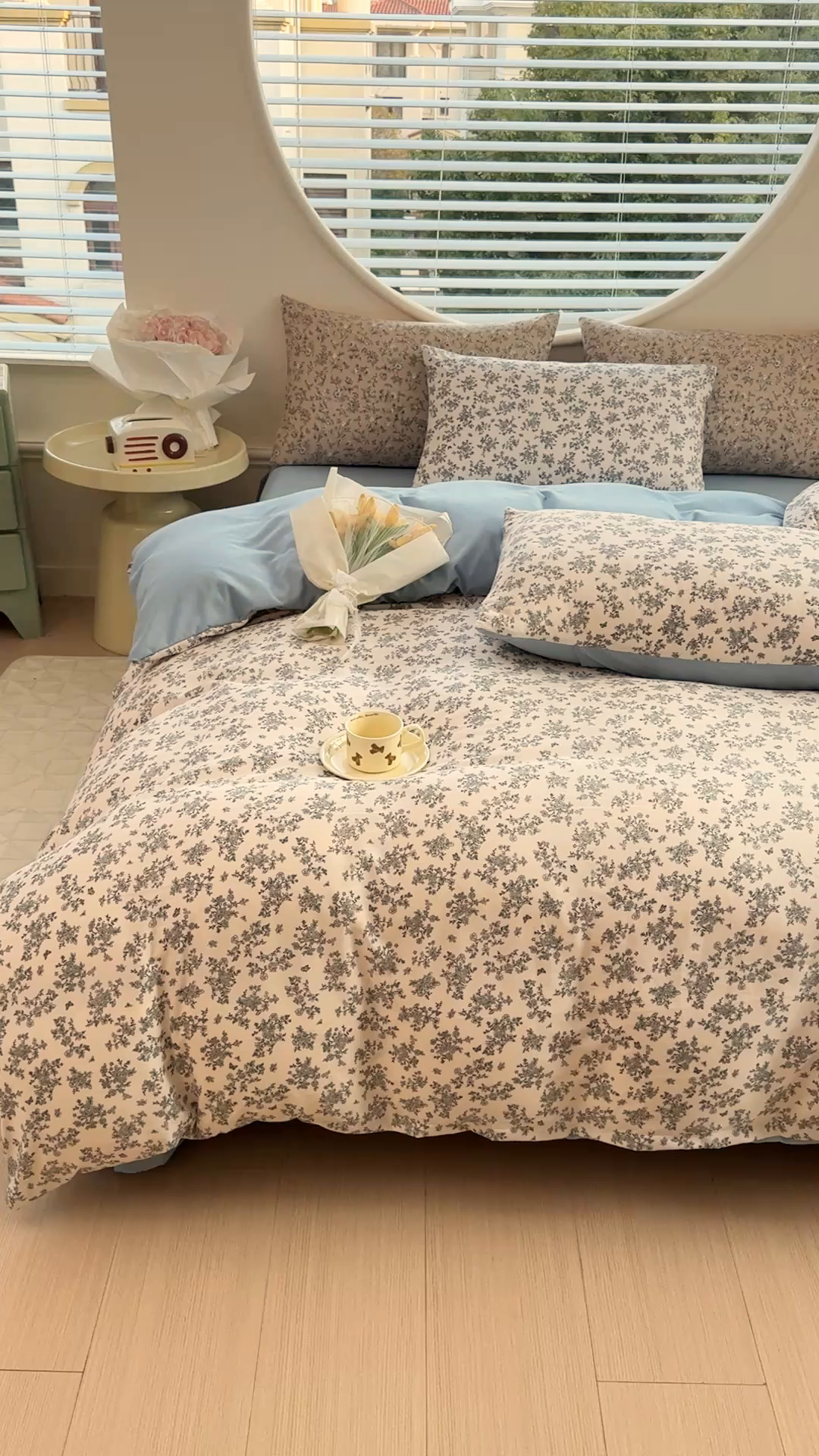 91家纺网 家纺一手货源 找家纺 爱多多家居 2026新款双层纱针织棉印花单被套 花丛灰