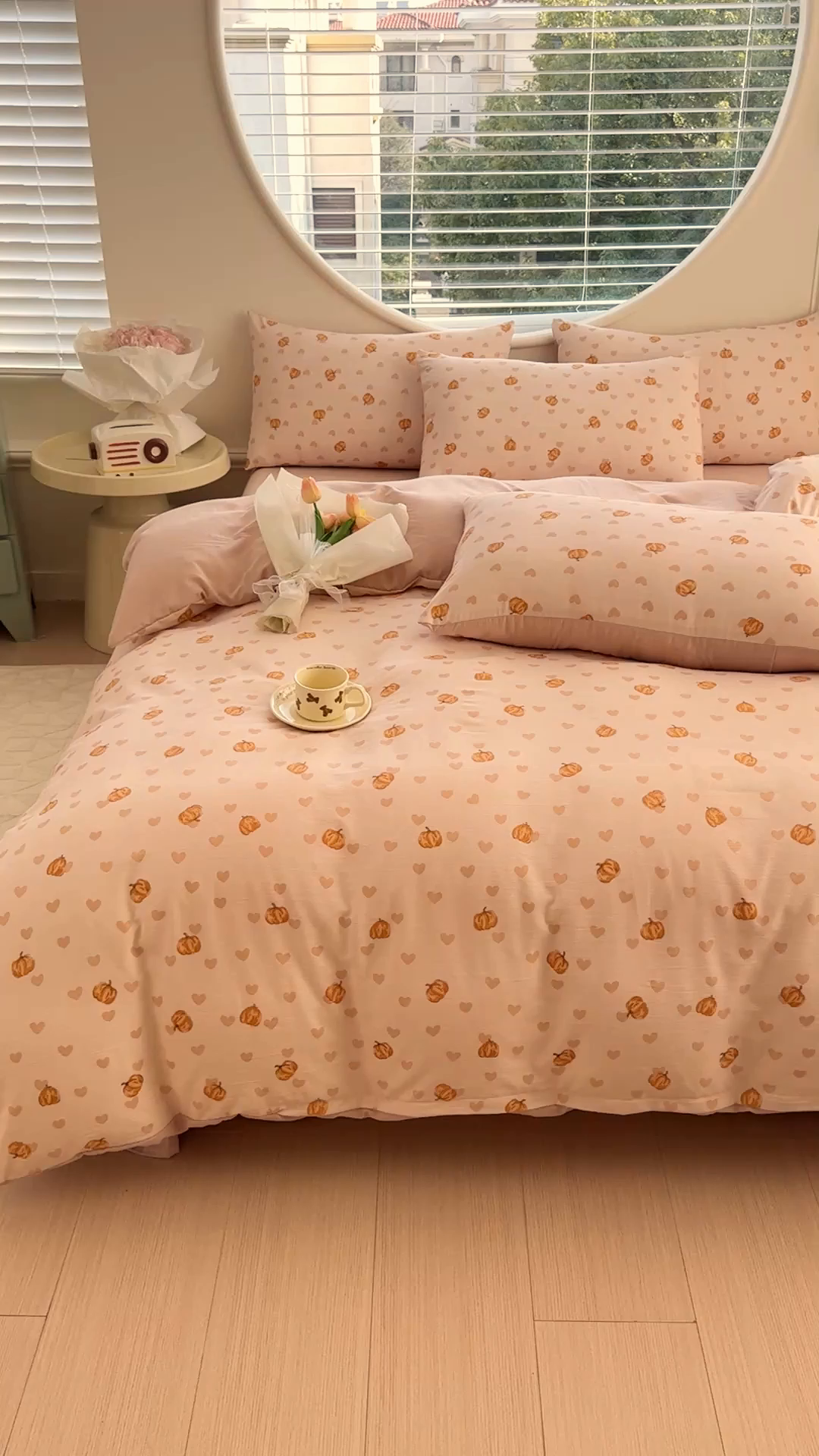 91家纺网 家纺一手货源 找家纺 爱多多家居 2026新款双层纱针织棉印花单被套 南瓜派