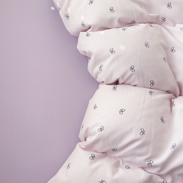 91家纺网 家纺一手货源 找家纺 爱多多家居 2026新款双层纱针织棉印花单被套 小美满