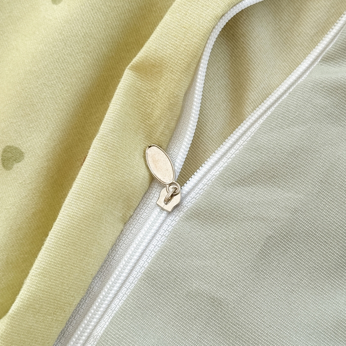 91家纺网 家纺一手货源 找家纺 爱多多家居 2026新款双层纱针织棉印花单被套 熊猫绿