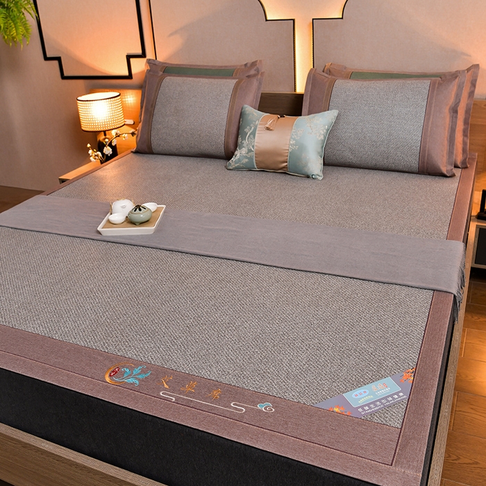 91家纺网 家纺一手货源 找家纺 苏迪网销供货 2026新款凉席冰藤席冰丝席凉感空调席艾草藤席 艾草古藤--银灰