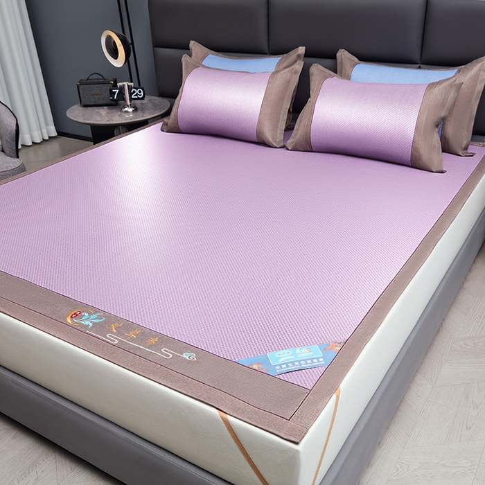 91家纺网 家纺一手货源 找家纺 苏迪网销供货 2026新款凉席冰藤席冰丝席凉感空调席艾草藤席 艾草古藤-粉紫