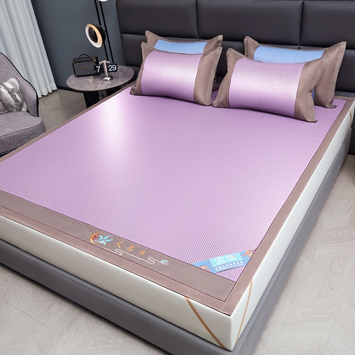 91家纺网 家纺一手货源 找家纺 苏迪网销供货 2026新款凉席冰藤席冰丝席凉感空调席艾草藤席 艾草古藤-粉紫