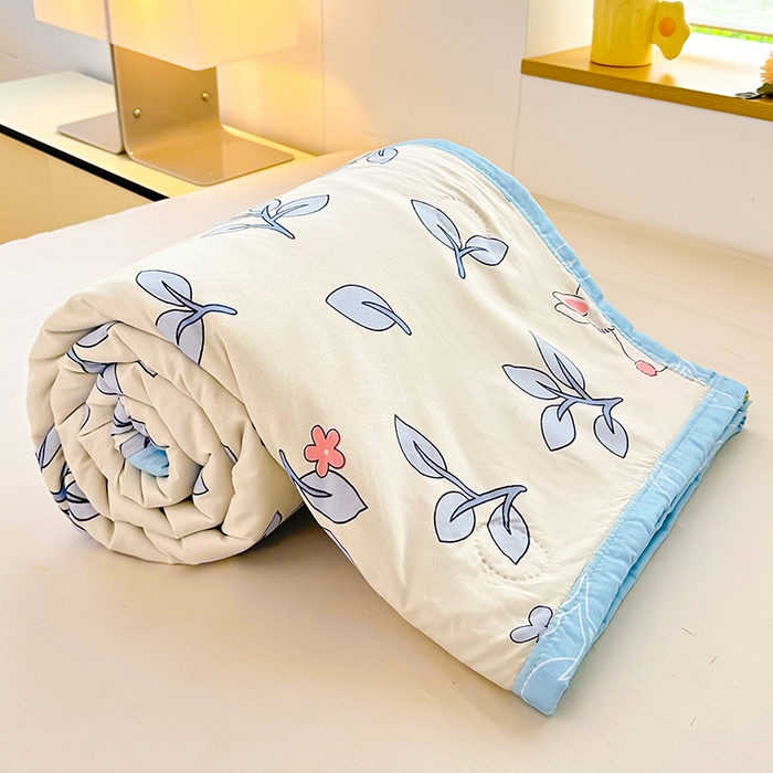 91家纺网 家纺一手货源 找家纺 友承家纺 2026年新款超声波压花双人卡通夏凉被亲肤磨毛空调被学生宿舍单人被床上用品礼品被 花园小兔