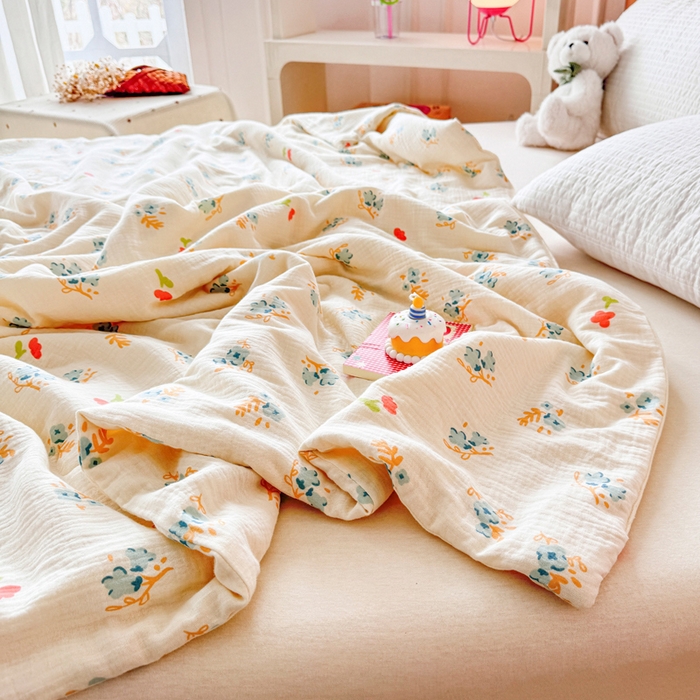 91家纺网 家纺一手货源 找家纺 薇玛仕 2026新款A类全棉双层皱皱纱印花款大豆夏凉被空调被亲子被卡通儿童被 兰花朵朵