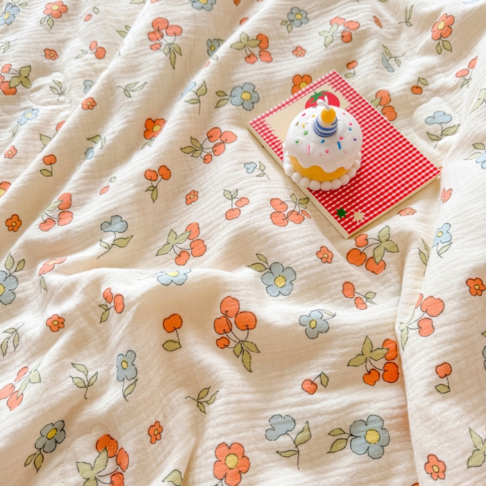 91家纺网 家纺一手货源 找家纺 薇玛仕 2026新款A类全棉双层皱皱纱印花款大豆夏凉被空调被亲子被卡通儿童被 果乐花园