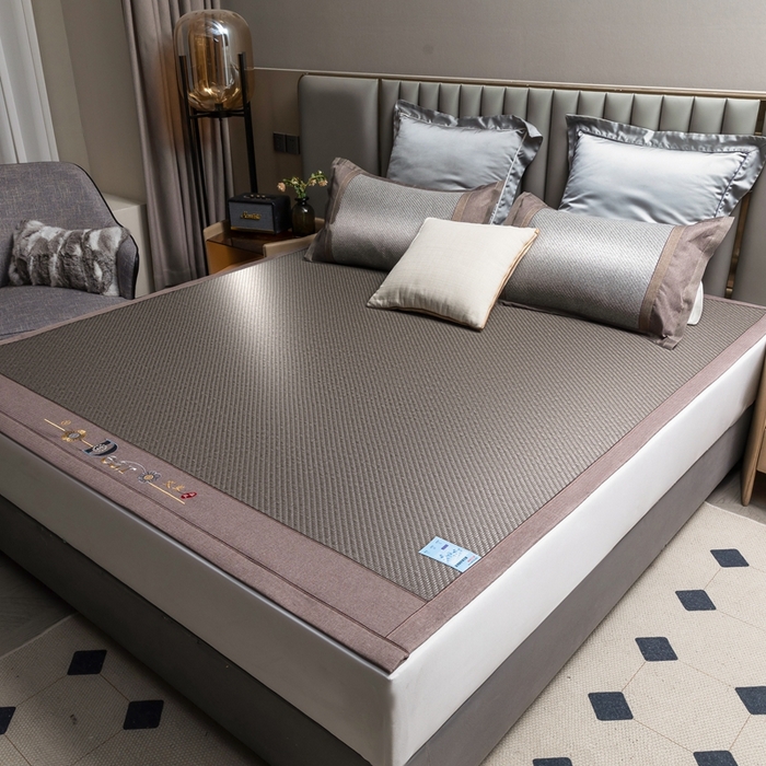 91家纺网 家纺一手货源 找家纺 苏迪网销供货 2026年新款高端PE藤席冰丝三明治凉席霸王藤席 高端PE藤-灰