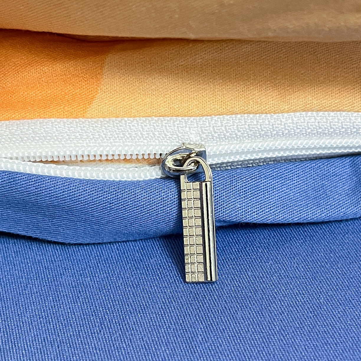 91家纺网 家纺一手货源 找家纺 孩子王 2025新款亲肤活性大版纯棉专版太空人卡通学生儿童宿舍四件套系列 航天火箭