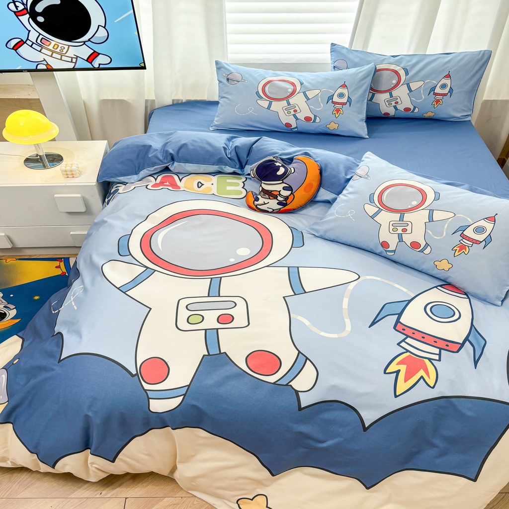 91家纺网 家纺一手货源 找家纺 孩子王 2025新款亲肤活性大版纯棉专版太空人卡通学生儿童宿舍四件套系列 星球舰长