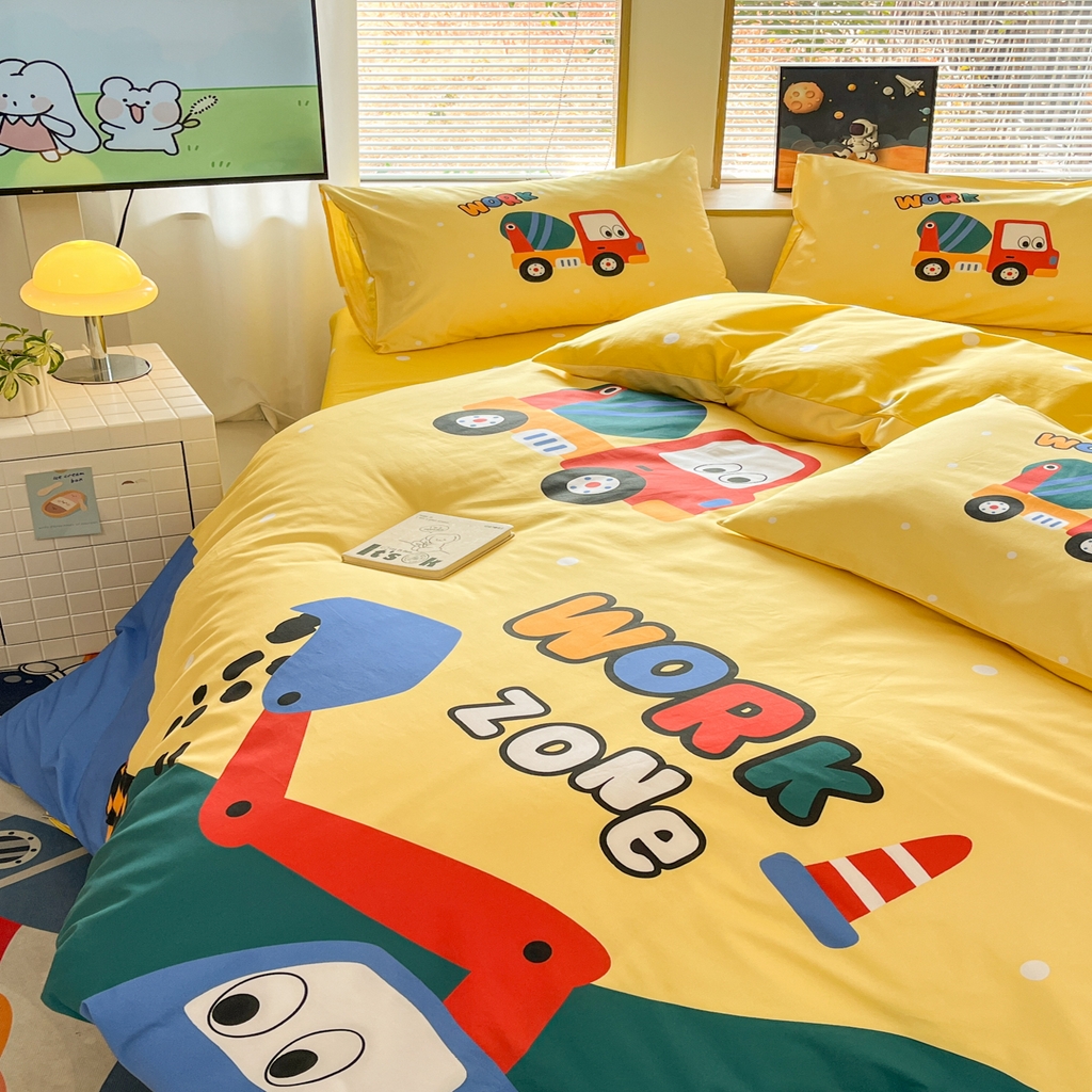 91家纺网 家纺一手货源 找家纺 孩子王 2025新款亲肤活性大版纯棉专版太空人卡通学生儿童宿舍四件套系列 挖掘机