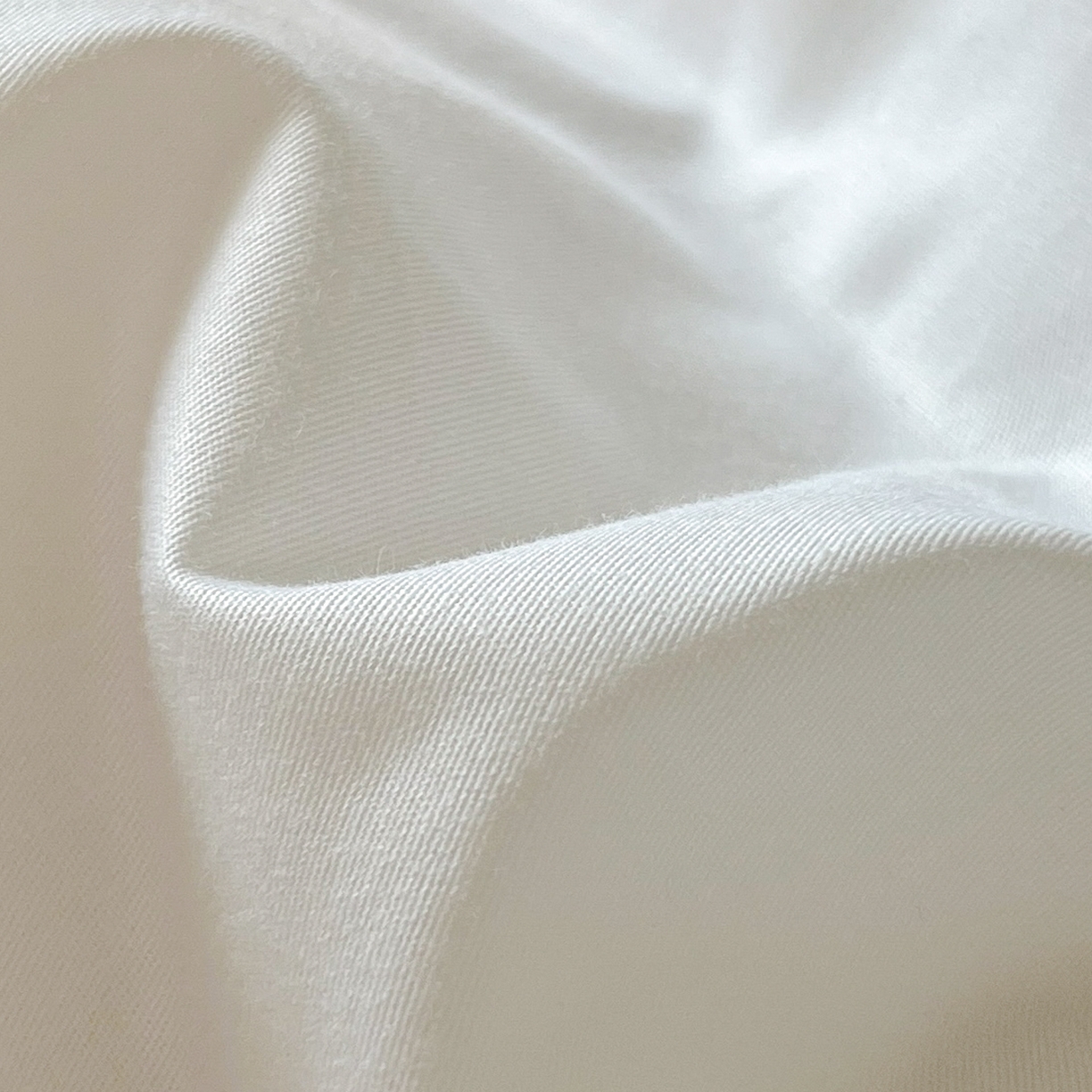 91家纺网 家纺一手货源 找家纺 孩子王 2025新款亲肤活性大版纯棉专版太空人卡通学生儿童宿舍四件套系列 月球漫步