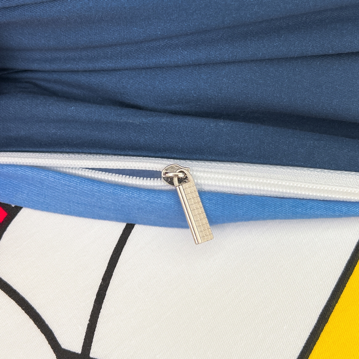 91家纺网 家纺一手货源 找家纺 孩子王 2025新款亲肤活性大版纯棉专版太空人卡通学生儿童宿舍四件套系列 宇航火箭