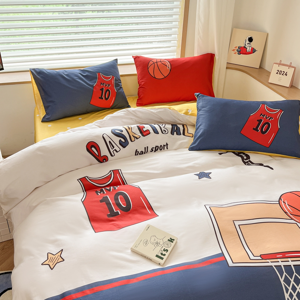 91家纺网 家纺一手货源 找家纺 孩子王 2025新款亲肤活性大版纯棉专版太空人卡通学生儿童宿舍四件套系列 灌篮少年