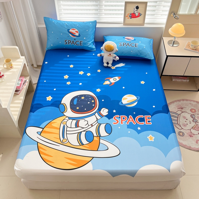 91家纺网 家纺一手货源 找家纺 孩子王家纺 2026新款卡通全棉纯棉专版太空人印花单床笠床笠单件单品床笠 太空旅行