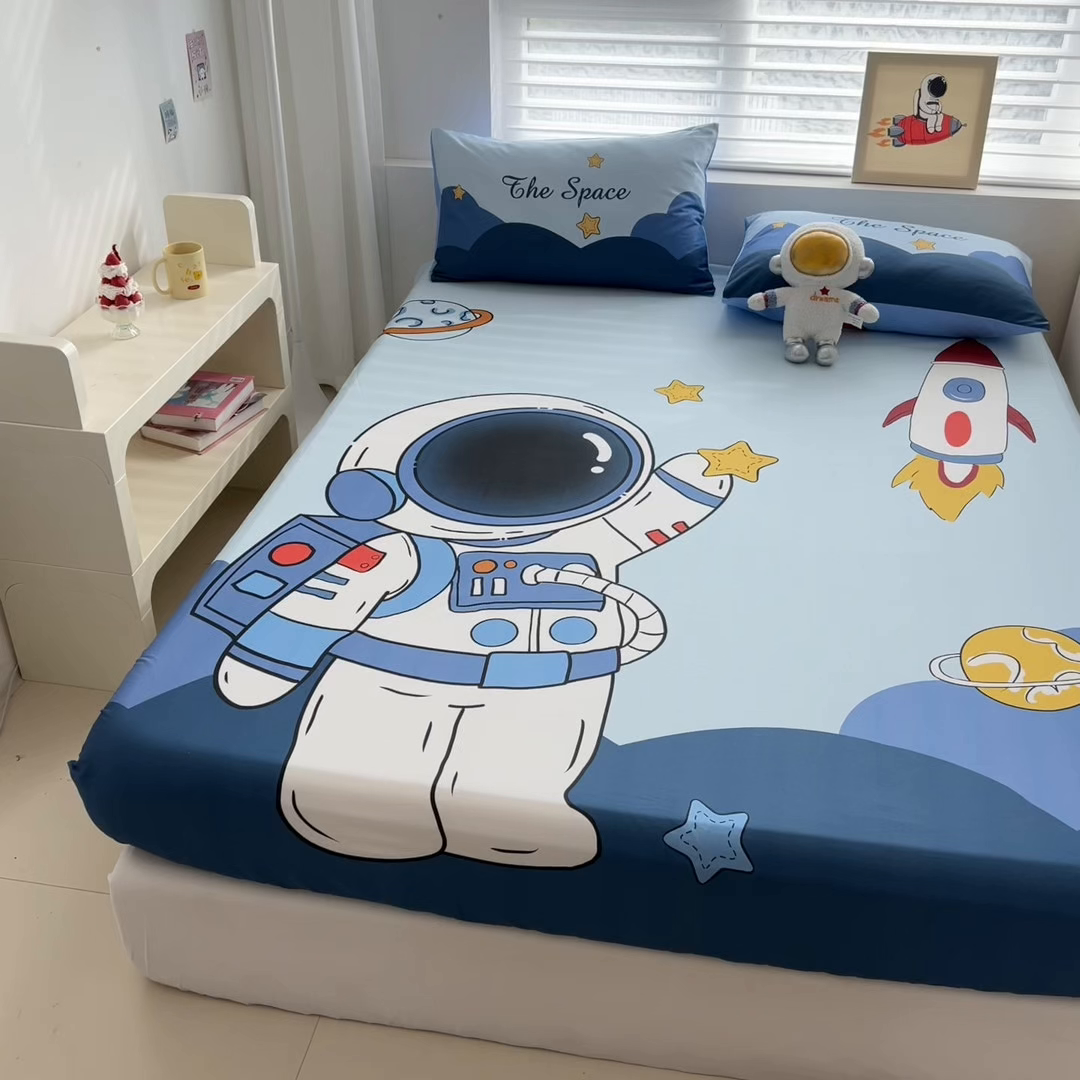 91家纺网 家纺一手货源 找家纺 孩子王家纺 2026新款卡通全棉纯棉专版太空人印花单床笠床笠单件单品床笠 宇航火箭