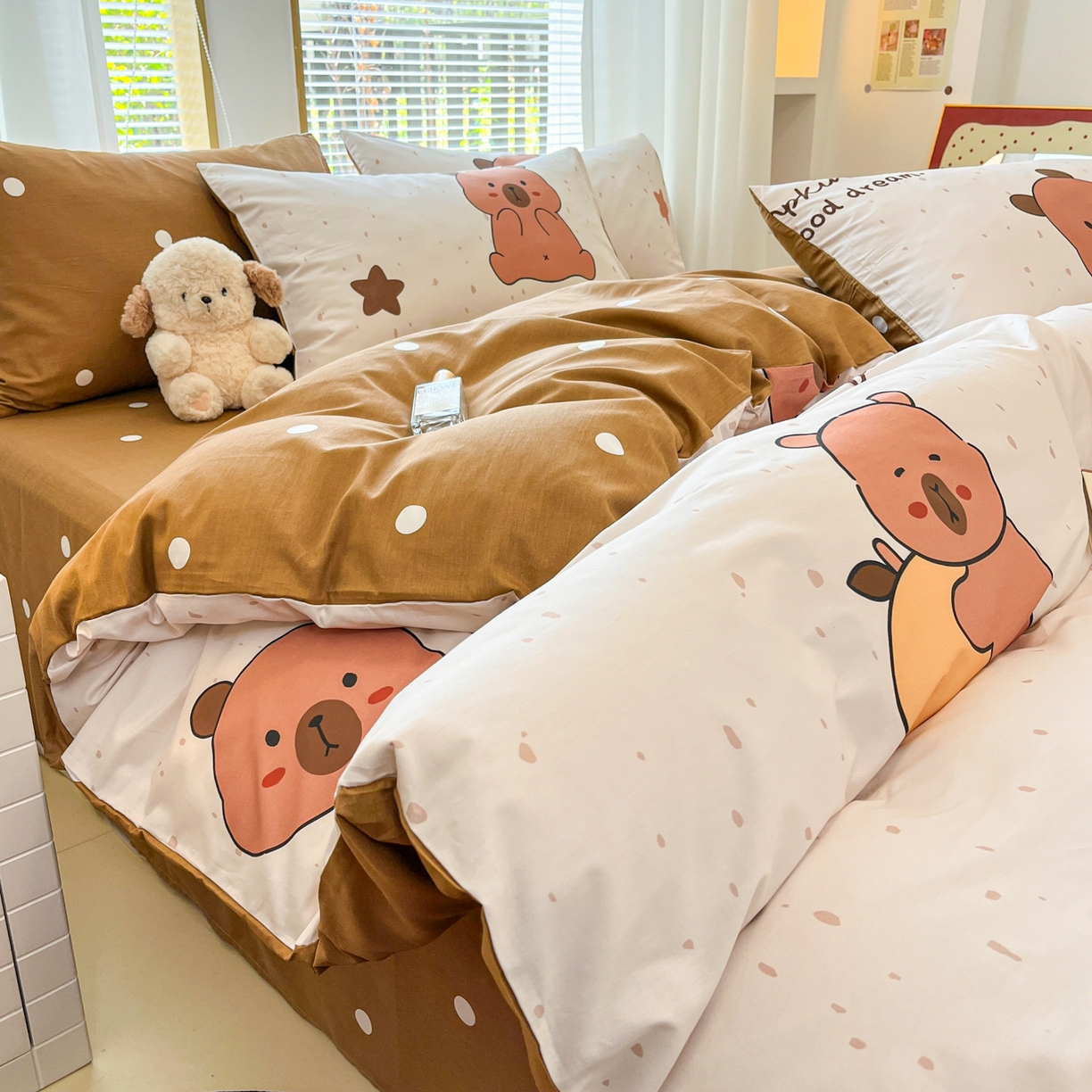 91家纺网 家纺一手货源 找家纺 孩子王家纺 2026新款卡通活性亲全棉纯棉专版太空人恐龙系列四件套 调皮卡皮