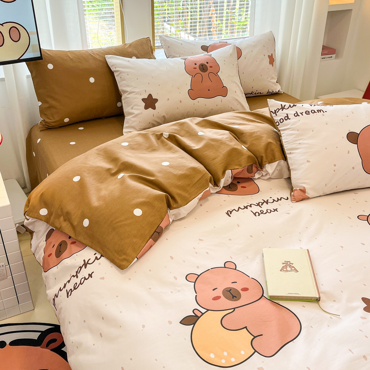 91家纺网 家纺一手货源 找家纺 孩子王家纺 2026新款卡通活性亲全棉纯棉专版太空人恐龙系列四件套 调皮卡皮